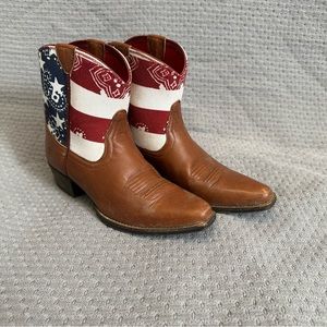 Girls Ariat patriotic flag Boots size 4